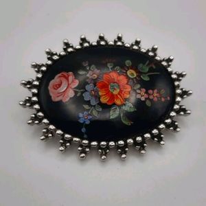 Vintage 1970's Sarah Coventry Brooch